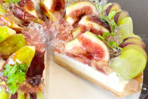 午後のひとときに、いちじくを使った秋のデザートはいかがですか？