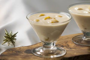 12月23・24・25日の３日間、クリスマス限定の特別なヨーグルトデザートが登場いたします！